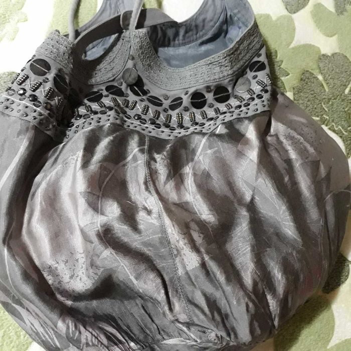 Дамска сива чанта