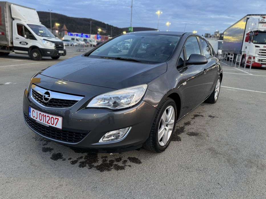 Vand Opel Astra J 1.7CDTI 2011