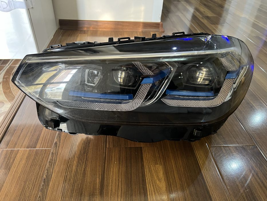 Vand faruri model laser BMW