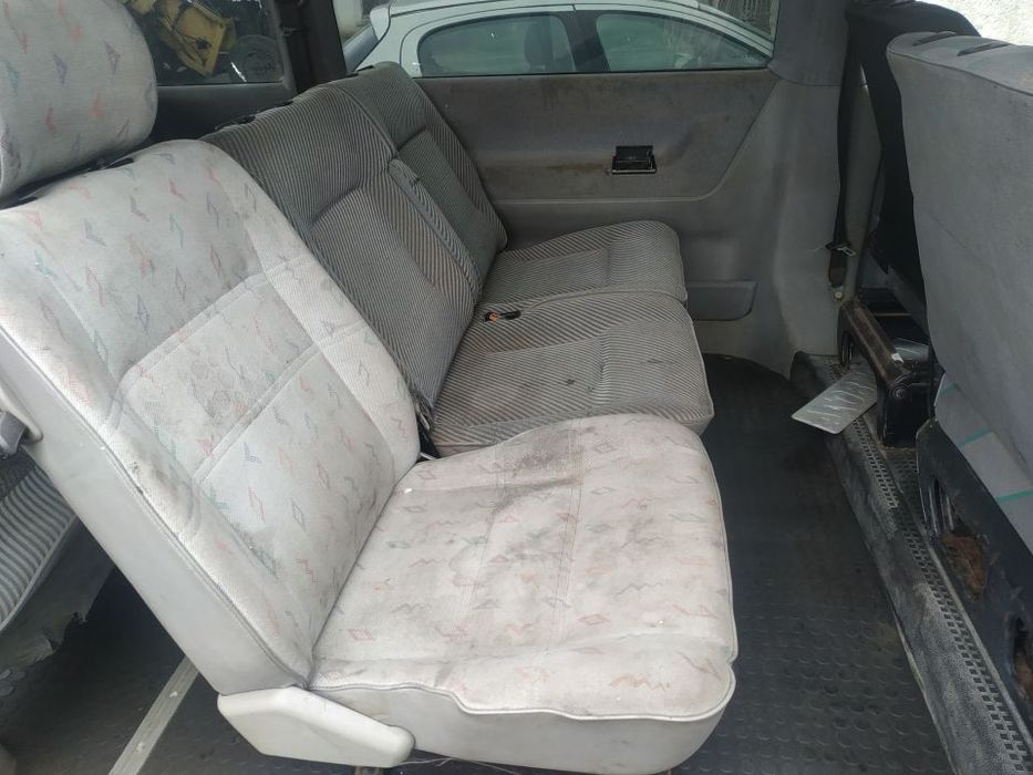 Dezmembrari  VW TRANSPORTER Mk 4 / T4  1990  > 2003 2.4 D Motorina