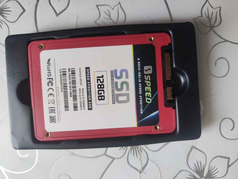 SSD память на 128GB