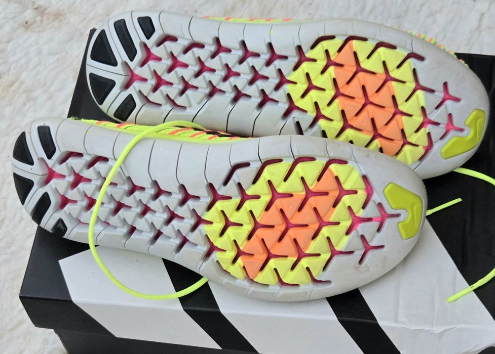 Nike Free оригинални дамски сникърси 38 номер