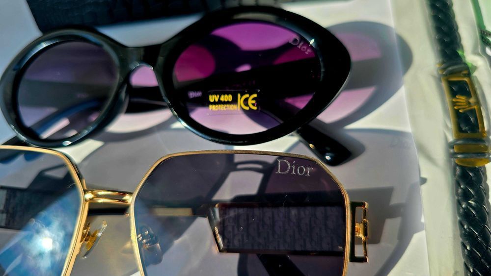 Set ochelari de soare Di0r.