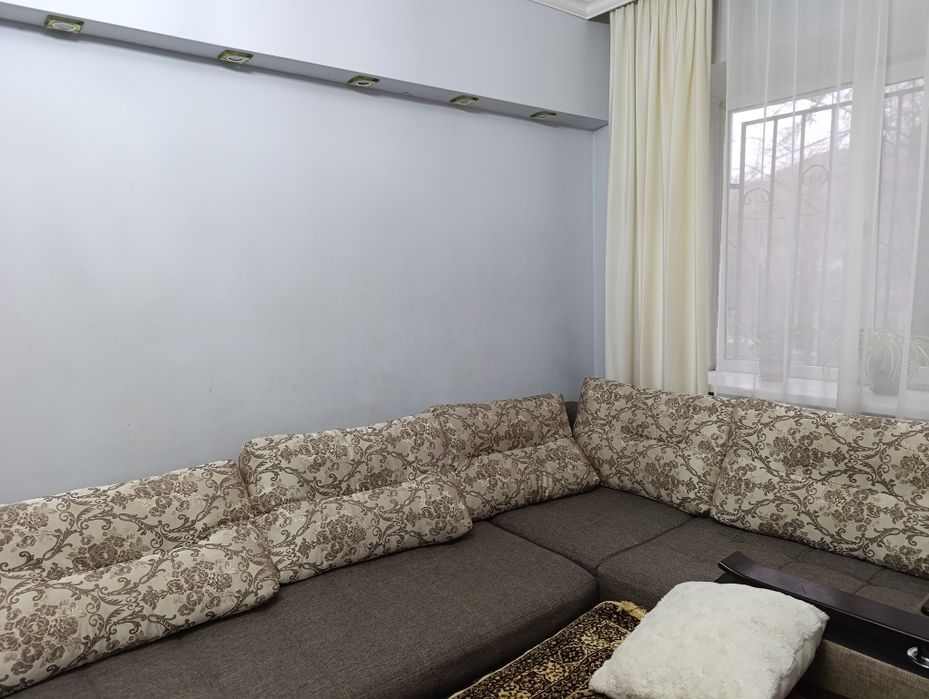 Продам угловой диван