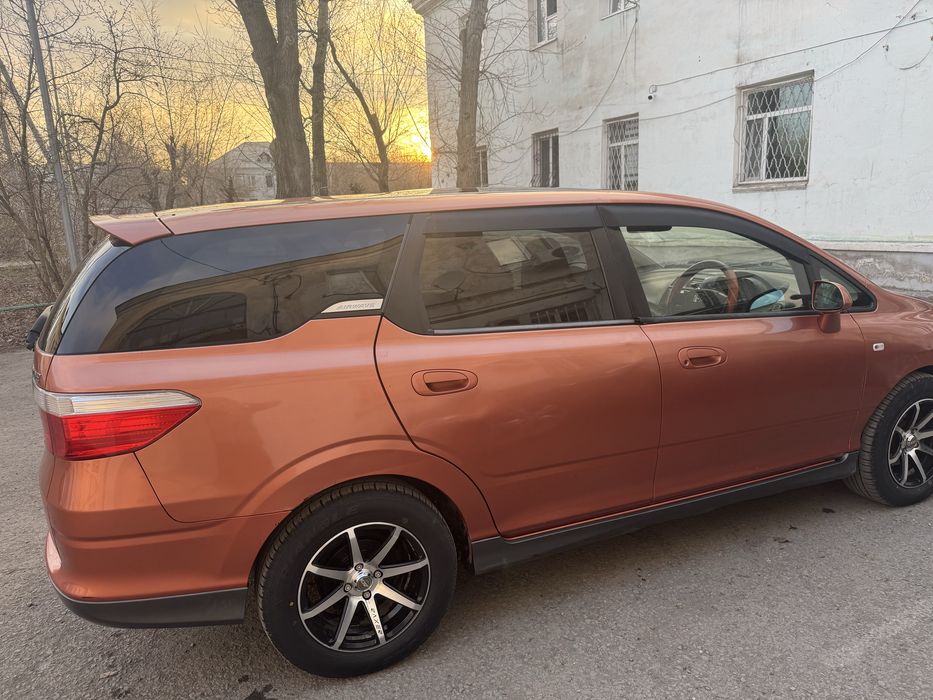 Автомашину Хонда аирвэй