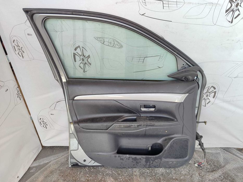 Ușă Față Stânga Mitsubishi Outlander 3  Gri U17A 5700B671 2014 / [2013-2021] / (12H)