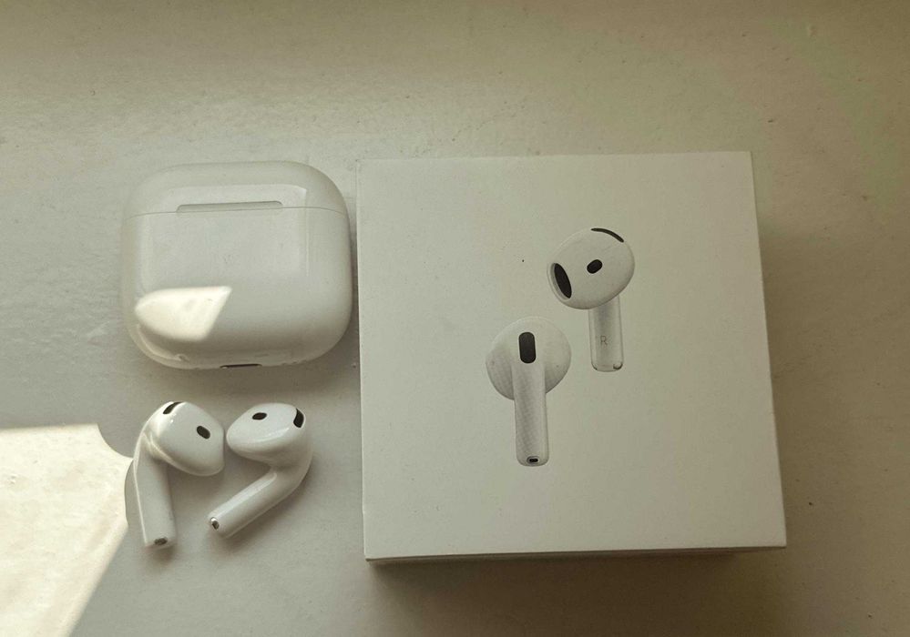 Продам Airpods 4