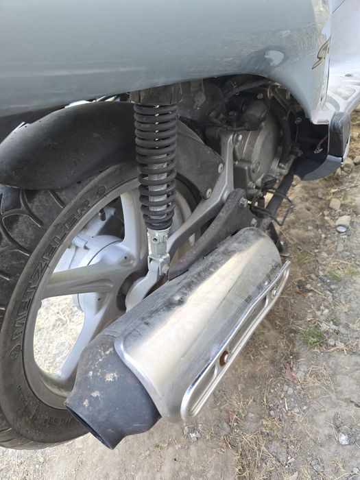 Vând Scuter Honda SH150