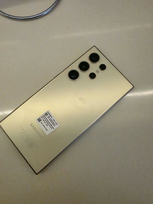 Samaung s 24 ultra. 512 gb