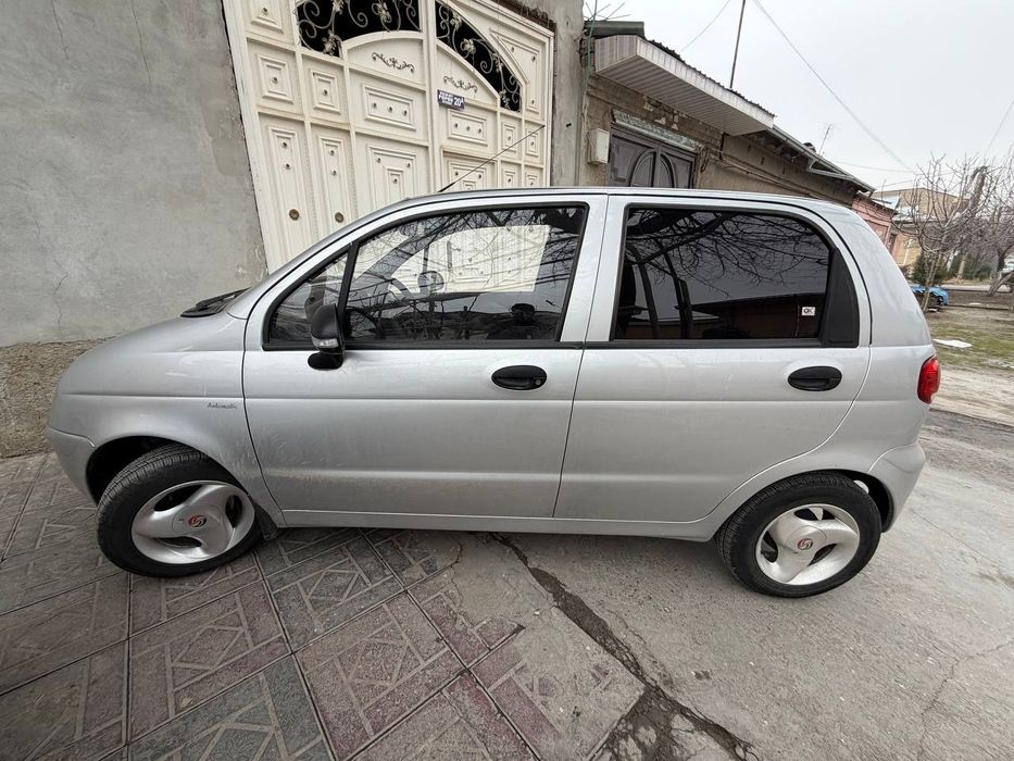 Moshina Samarqand shahar da