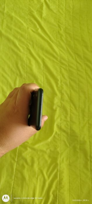 Здравейте продавам смартфони Samsung galaxy a20e и Huawei y600-u20