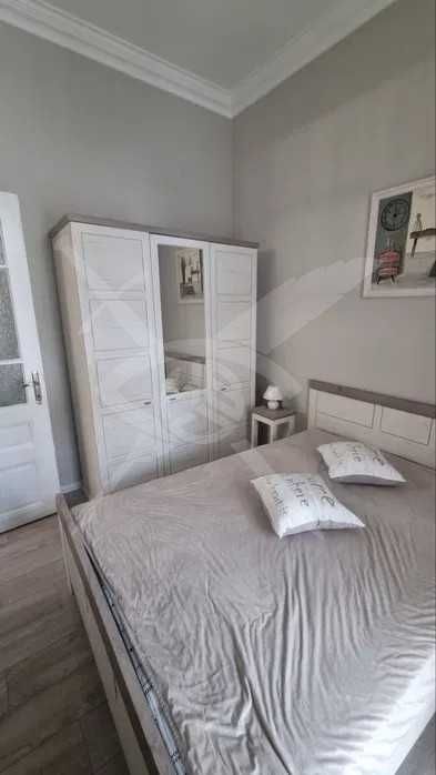 Дава се под наем Тристаен апартамент в Пловдив, Център - 90 кв.м за 750 € - Снимка #10