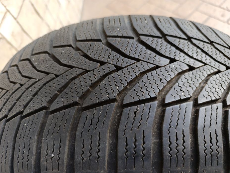 Зимни NEXEN 215/50/17 Wingard sport 2