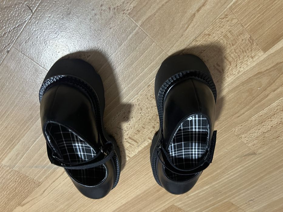 Продам  женские туфли