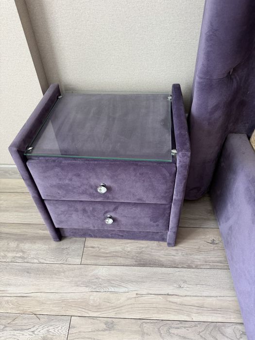 Кровать двуспальная