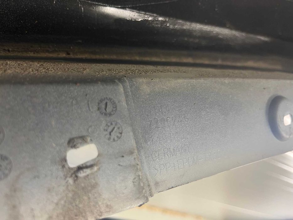 Заден десен панел БМВ И3 i3 Заден десен калник БМВ И3 i3