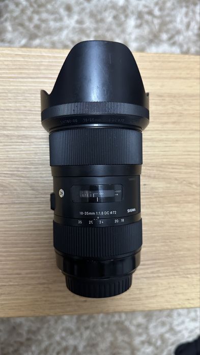 Obiectiv Sigma 18-35mm F1.8 HSM Art Canon EF-S