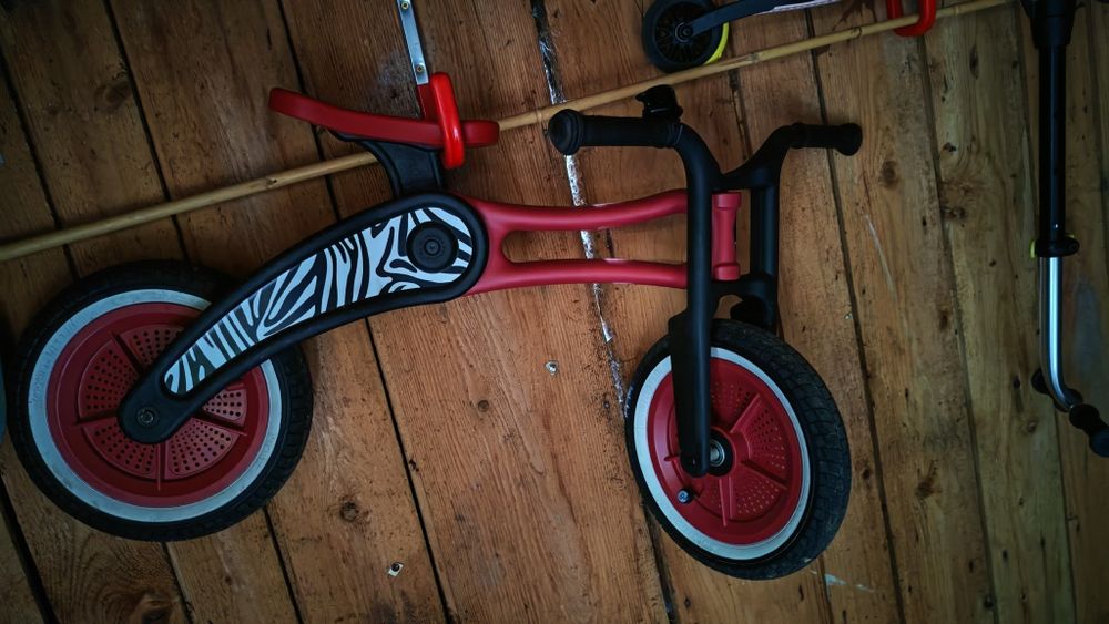Bicicletă copii de  echilibru Wishbone
