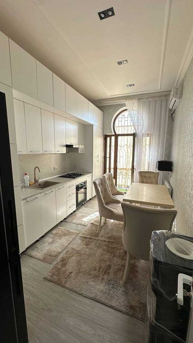 Срочно продается евро квартира 4/7/7/ Шайхантахурский р/  Жангох