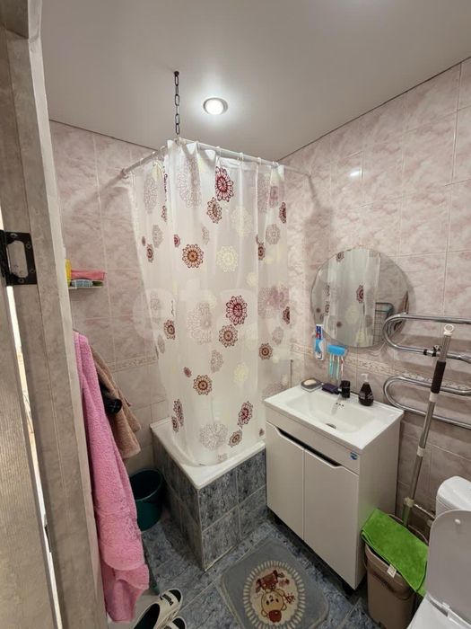 Продам 2ком.квартиру на электроне