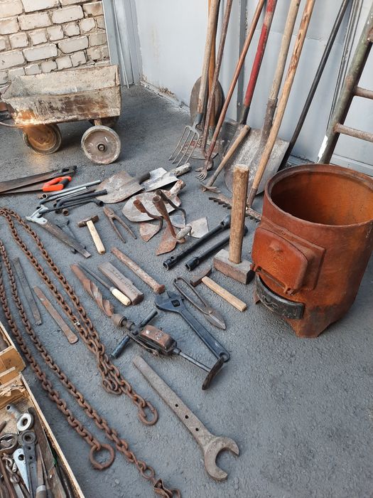 Продам хоз инвентарь.. инструмент  ссср..