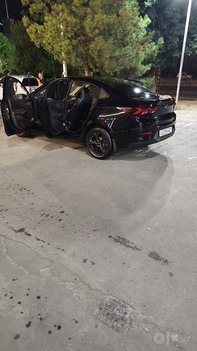 Onix redline sotiladi