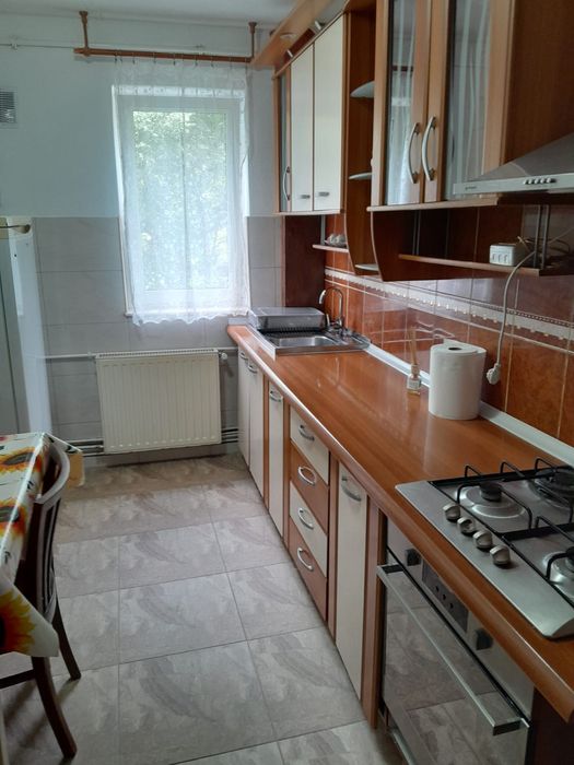 Apartament de închiriat