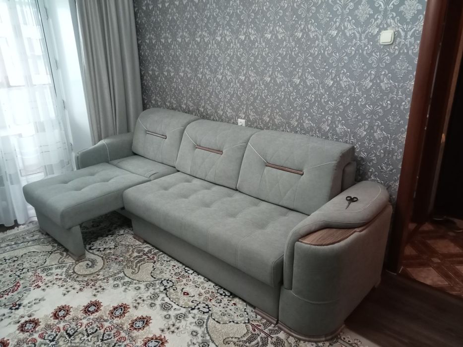 Продам диван и кресло все новое, длина дивана 2,85, ширина. 1.2 ткань