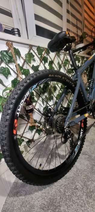 Bicicleta  ca noua Roti R27.5