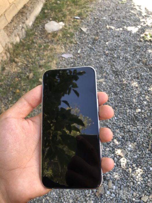 IPhone 13 pro white 128 памят аккумулятор 85%