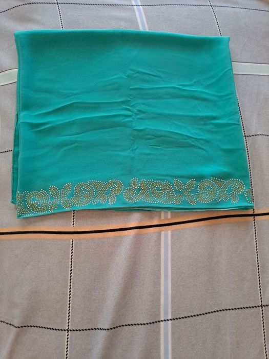 SHariflar narxi  uchalas 110ming xolat yangi