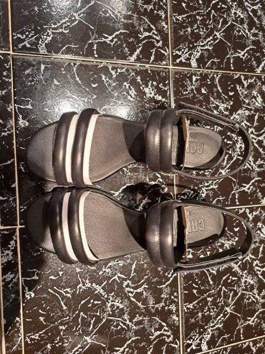 Дамски кожени черни сандали на Camper 37 - номер