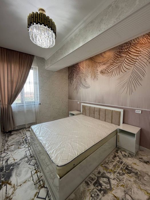 Сдается 2х комнатная квартира на 5 этаже Крытый рынок 450 $