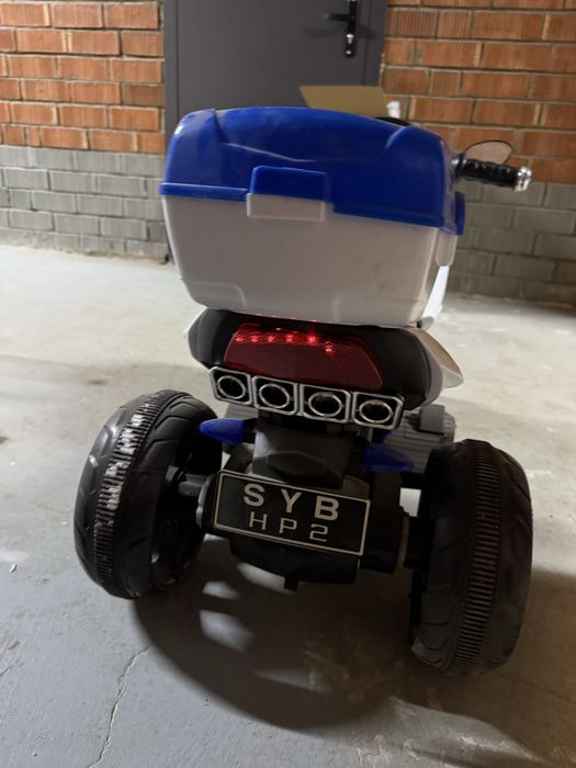 Мотоцикл на акумуляторе