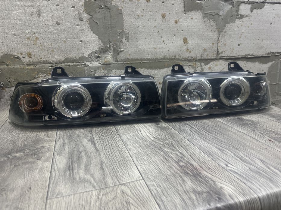 Фары на BMW Е 36 с Германии.