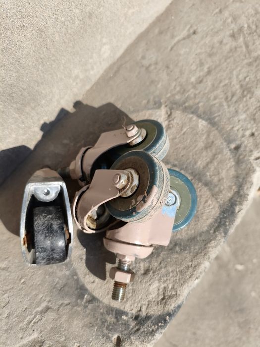 Антиквариат колеса для дома и