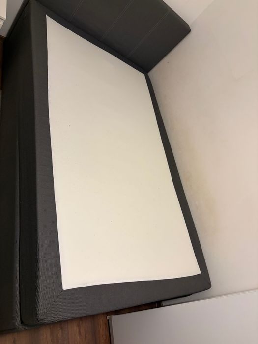 Pat XXXLutz cu saltea 120*200