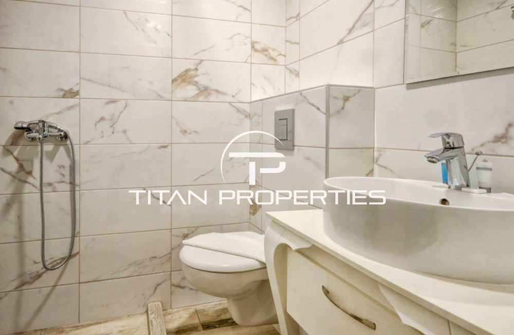 Дава се под наем Едностаен апартамент в Варна, Център - 30 кв.м за 400 € - Снимка #4