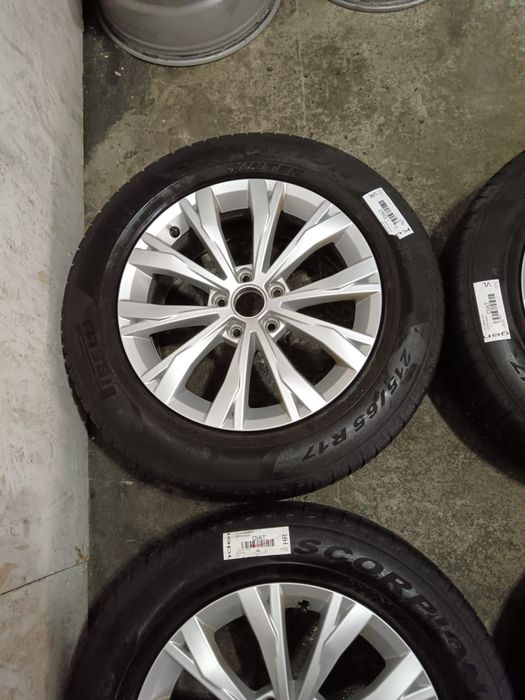 Jante 17 5x112 ET40 Tiguan Q3 Karoq + 215/65 R17 iarna