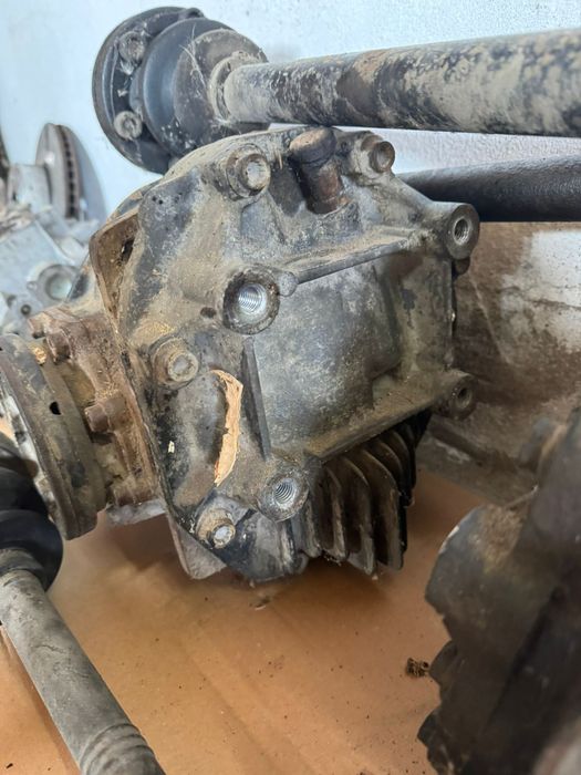 Продам запчасти на мерседес