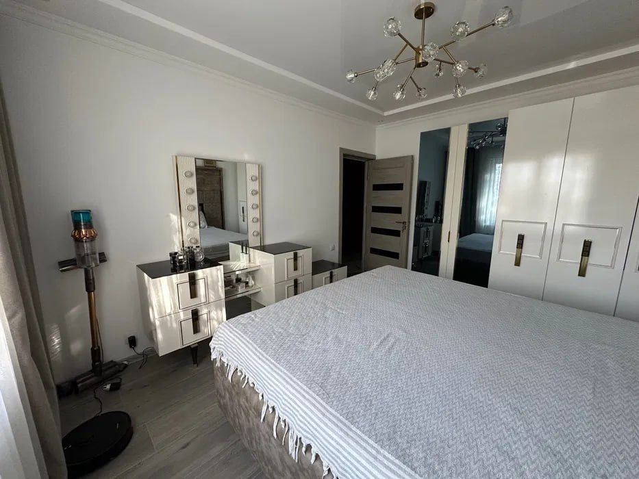 СРОЧНО продается 3-ком квартира БУЗ-3