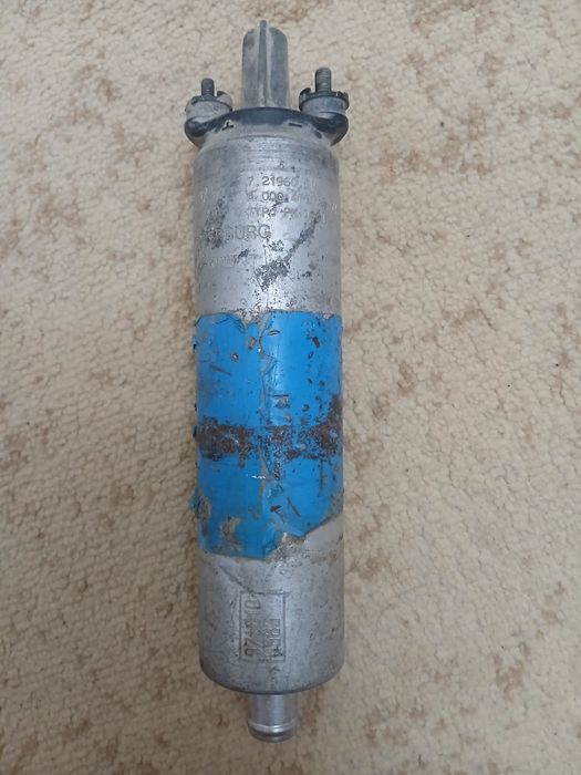 Бензонасос продается