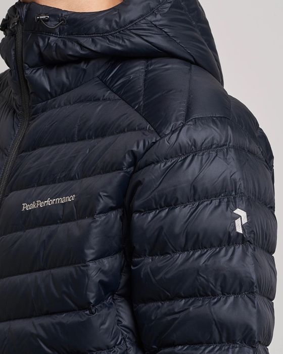 Peak Performance Frost  Down Hooded Jacket Black мъжко зимно яке