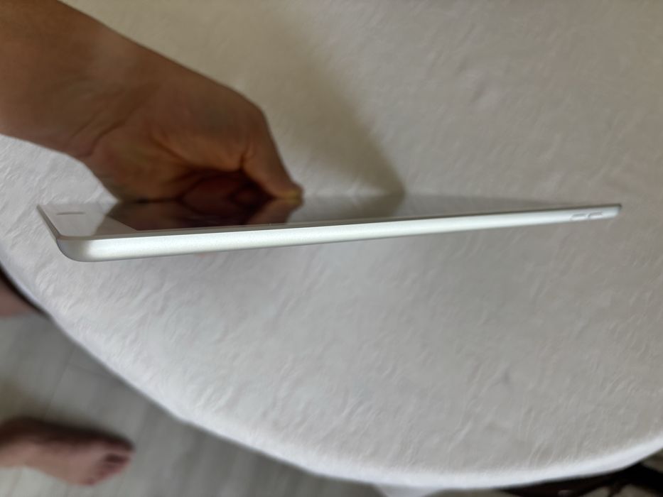 Ipad 8 32gb без драскотина