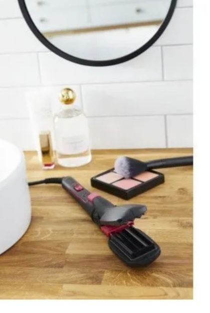 Мультистайлер Rowenta 2 в одном
Отдам за 250 ты