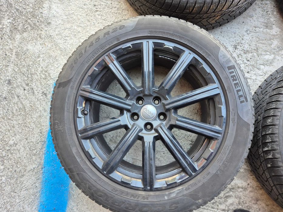 Jante 20`` Audi Q7 4M 4M0601025AE Anvelope iarna Pirelli 285/45/20
