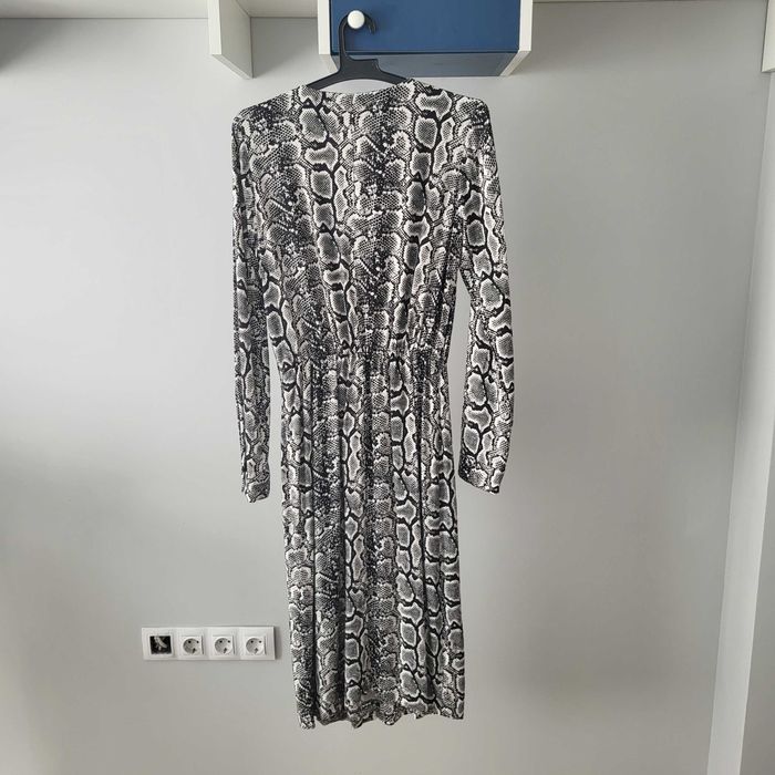 Рокля тип риза -Mohito