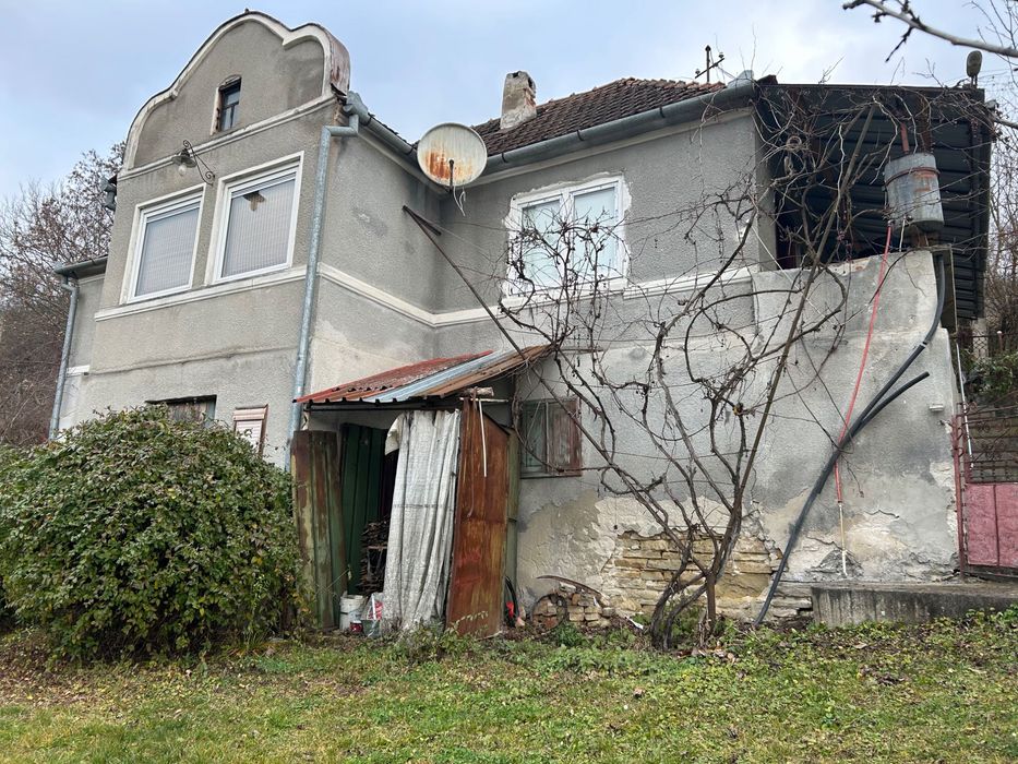 Casa în satul Homorod- Geoagiu