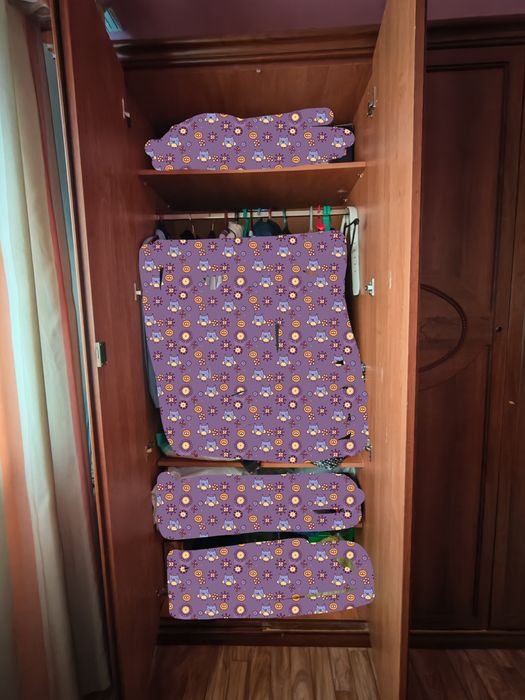 Продается спальный гарнитур