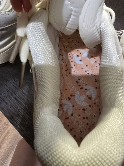 Крассовки форумы сереневые , размер 39